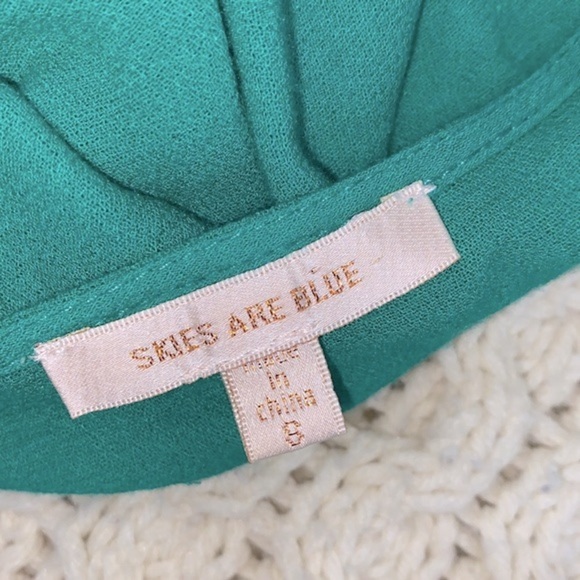 Skies are blue turquoise top size small - Picture 3 of 6